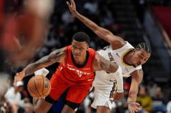 九游在线-火箭队全队奋力拼搏追赶领先者