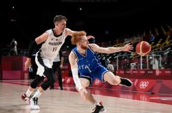 九游官方-克拉迪斯主场迎来胜利，取三分