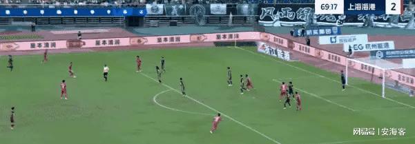 包含爱沙尼亚主场绝平北马其顿，积分榜不变的词条