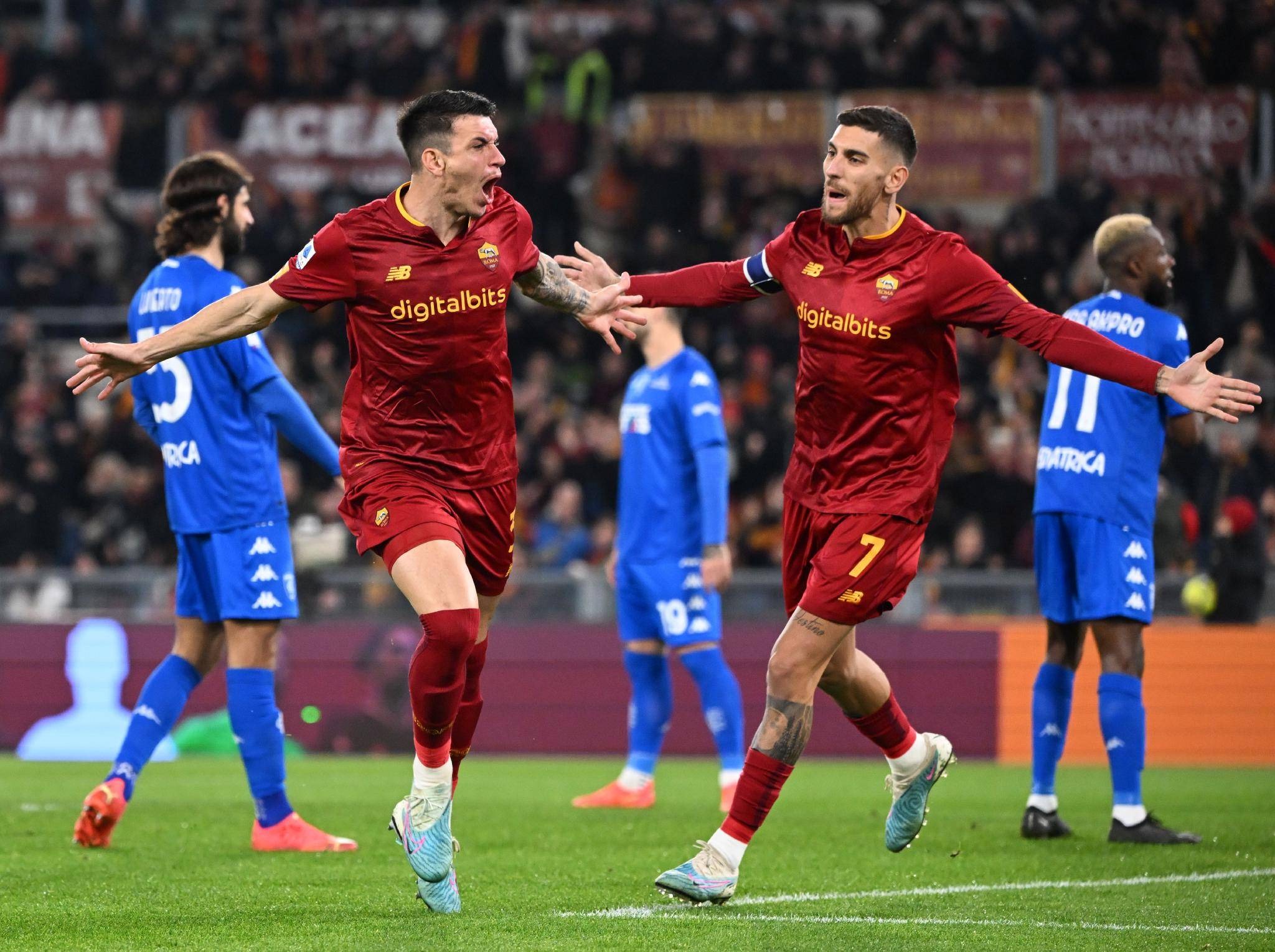 意甲领头球队主场胜利，稳坐积分榜榜首