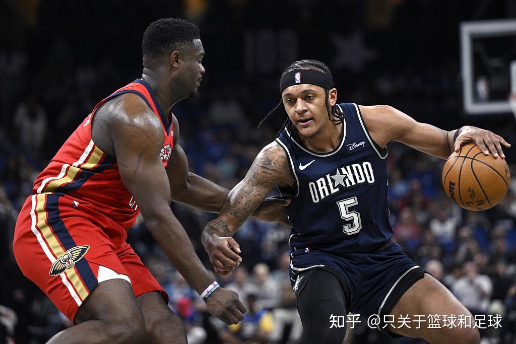 NBA鹈鹕主场击败魔术,YaoMing现场助阵 NBA鹈鹕主场击败魔术,YaoMing现场助阵