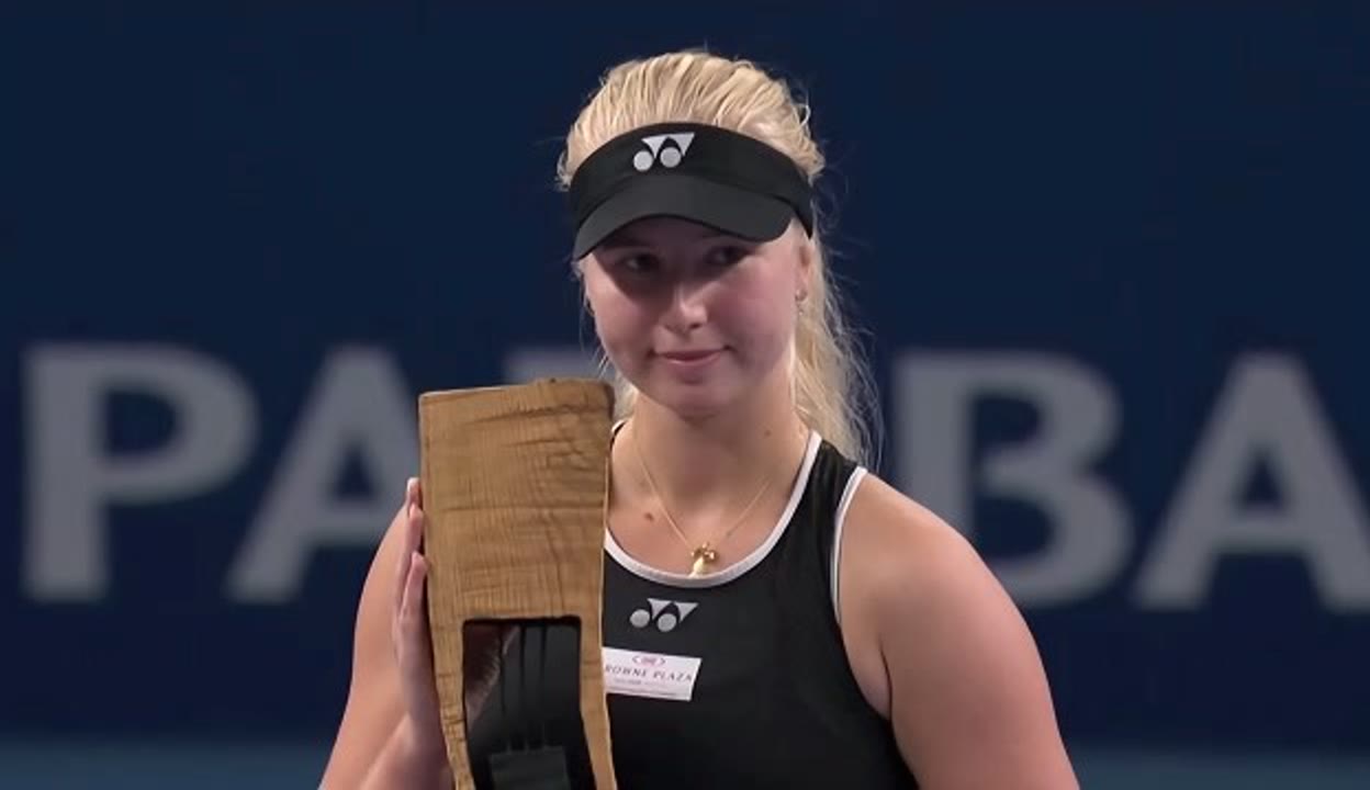 卢森堡女足球员集体努力进步 卢森堡女足球员集体努力进步