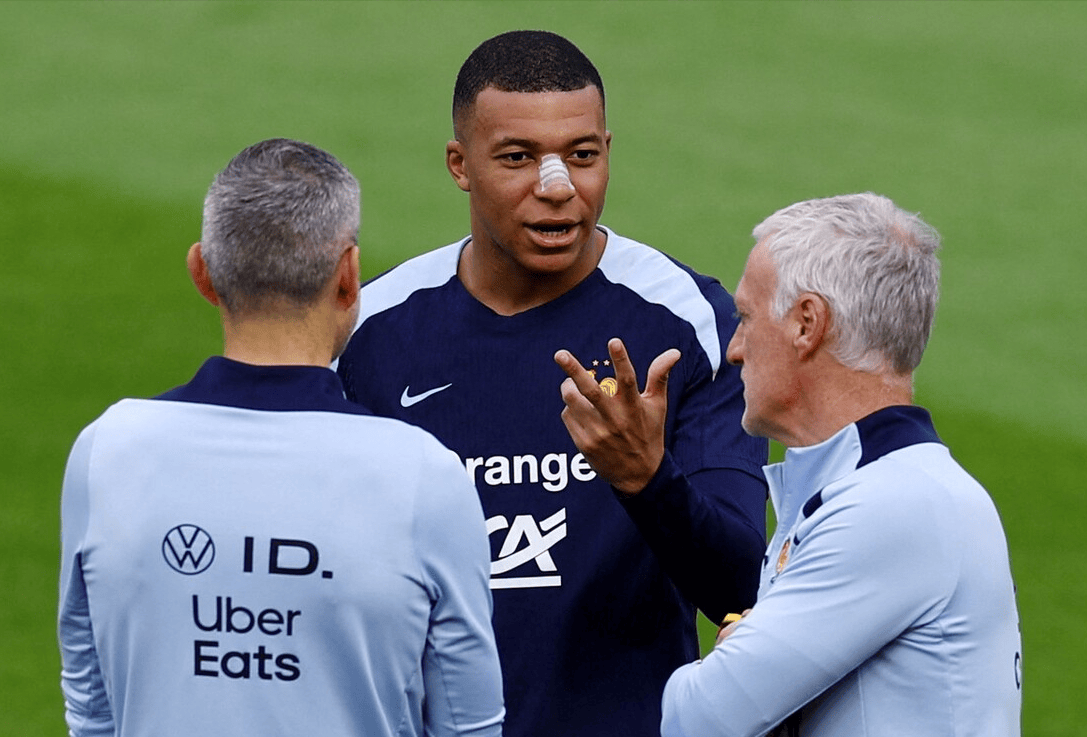 法国球队全力备战，士气高涨的简单介绍