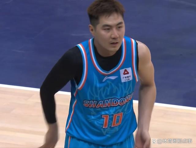 贵州篮球队表现出色,轻松晋级 贵州篮球队表现出色,轻松晋级