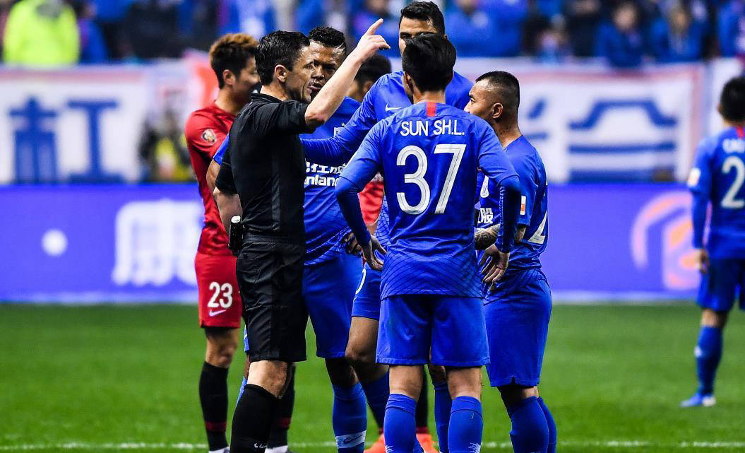 新生代球员崭露头角助球队连胜